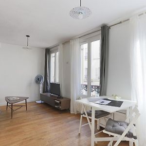 Eiffel Tower Royal Apartment